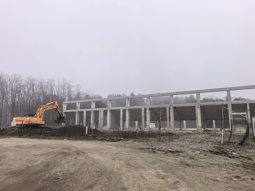 Нова спортна зала строят в Царево; ©Община Царево