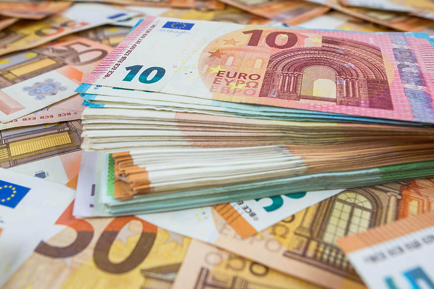 За 7 работни дни: Служебното правителство преведе €68 млн. на 89 общини