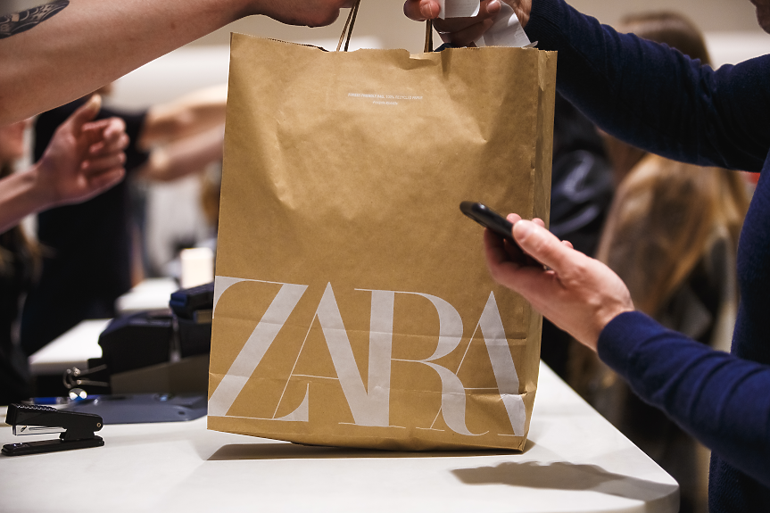 Как AI спасява Zara, Shein и Levi's от непродадените дрехи?