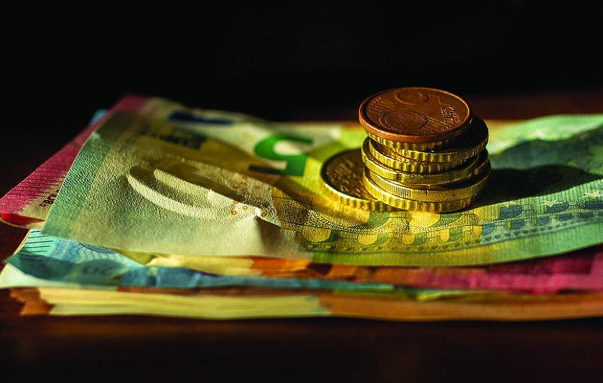 Влагат €5.8 млн. в 11 проекта на фирми от пограничните райони на България и Северна Македония