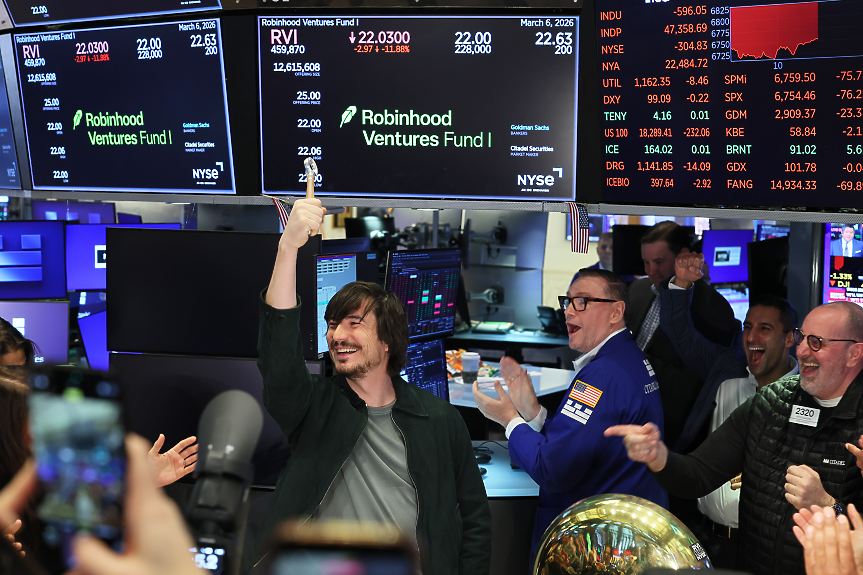 Robinhood на Влад Тенев влиза в управлението на детските спестовни сметки на Тръмп
