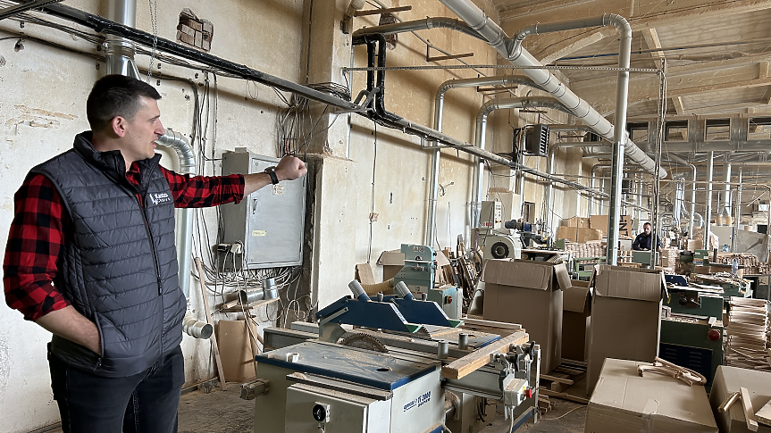  От овчарник до 4 млн. евро оборот: Велинградска мебелна фабрика превзе света със столове