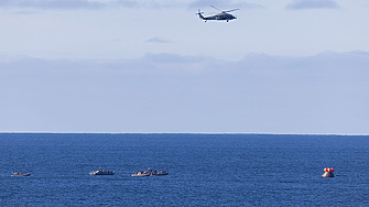 Астронавтите от лунната мисия Artemis II се завърнаха на Земята