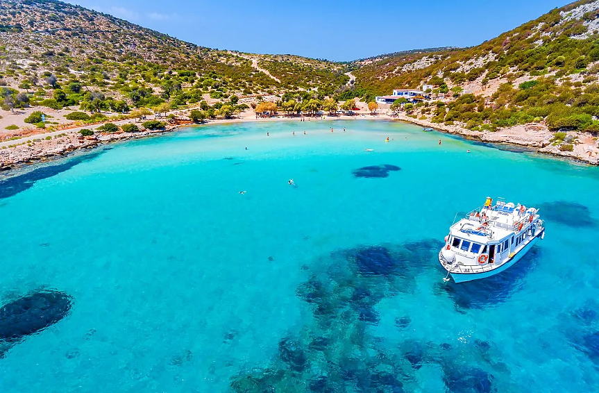 Гърция ще използва инфлуенсъри, за да се рекламира като дестинация в TikTok и YouTube