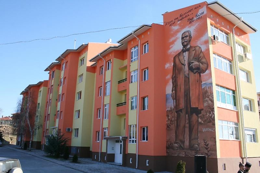 Санират 41 жилищни блока до края на юни в София