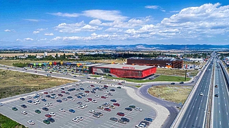 Нов ритейл парк изграждат в столичния Люлин (снимки)