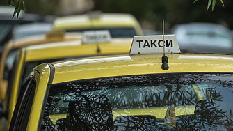Такситата в Бургас поскъпват до тавана от 0.92 евро преди летния сезон