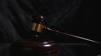 Адвокатска кантора, която таксува по $3 000 на час, бе уличена в използването на AI