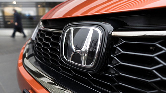 Honda записа първа годишна загуба като публична компания