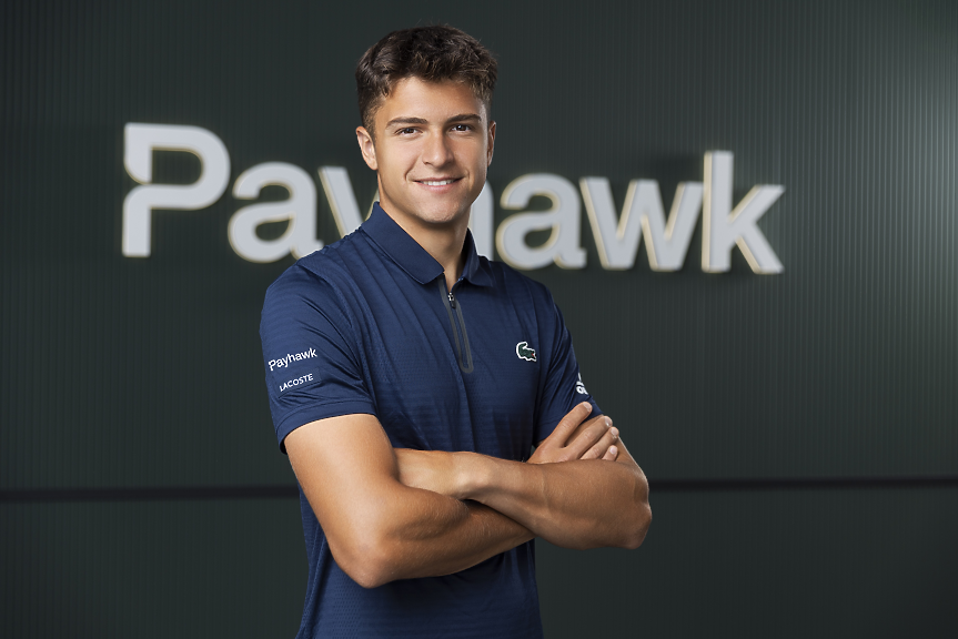 След Григор Димитров: Payhawk избра и младата звезда Александър Василев за глобален посланик