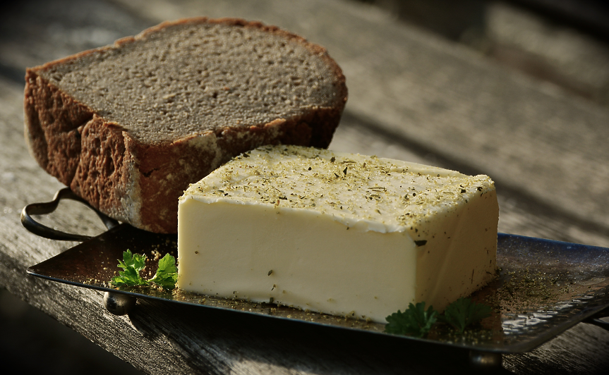 Масло; ©Pixabay