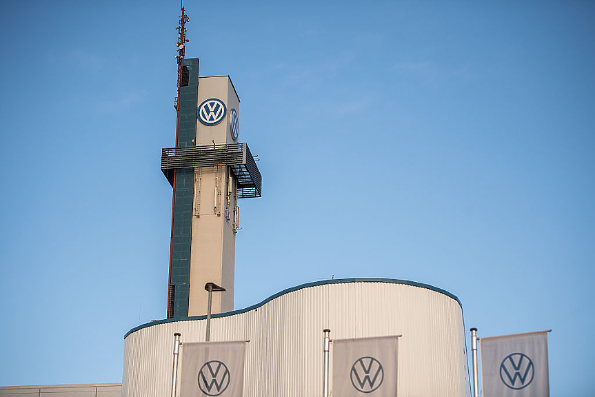 Volkswagen готви съкращения на 100 000 души и закриване на 4 завода