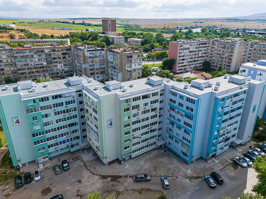 Санирани жилищни сгради в Ямбол; ©Община Ямбол