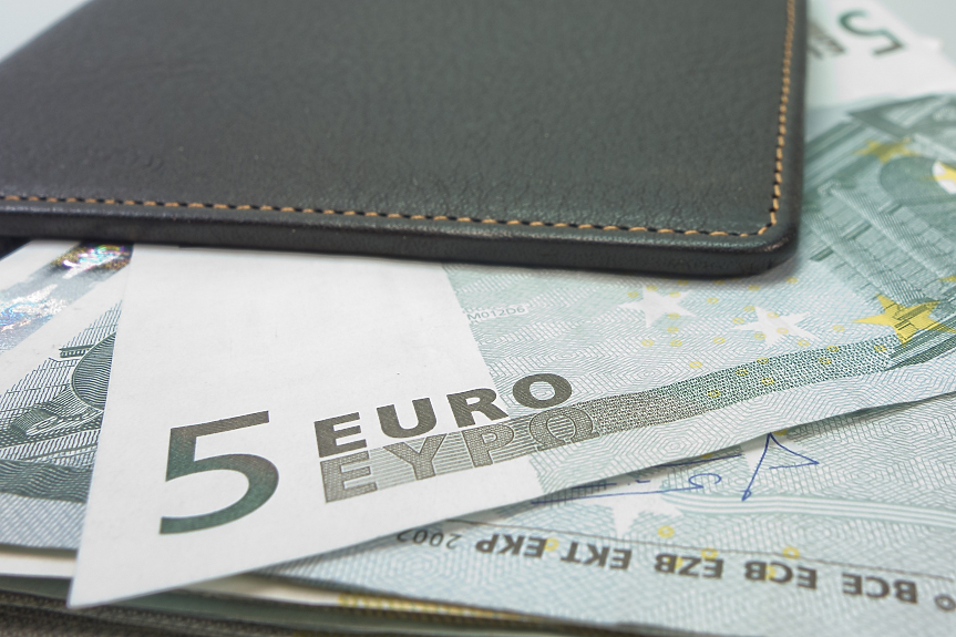 НОИ: Разходите за пенсии скачат с 10.2% до 6.5 млрд. евро за полугодието
