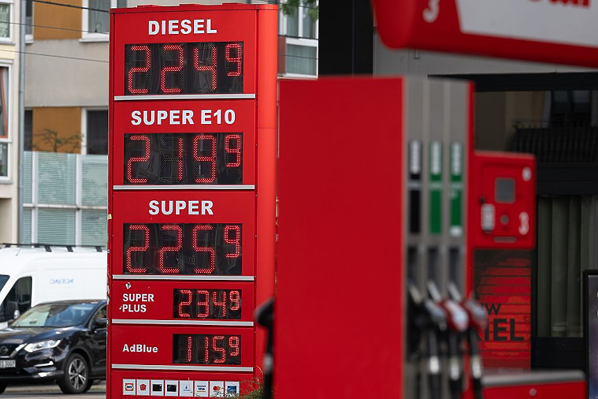 Дизелът поскъпна с над 17% за месец: Нов ръст и при бензина и газта