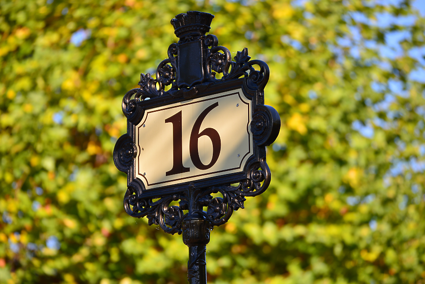 Табелка с номер на улица; ©Pixabay