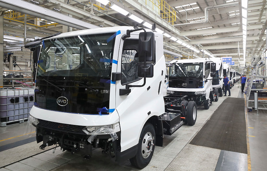 BYD с първи електрически камион в Европа догодина, ще произвежда на континента