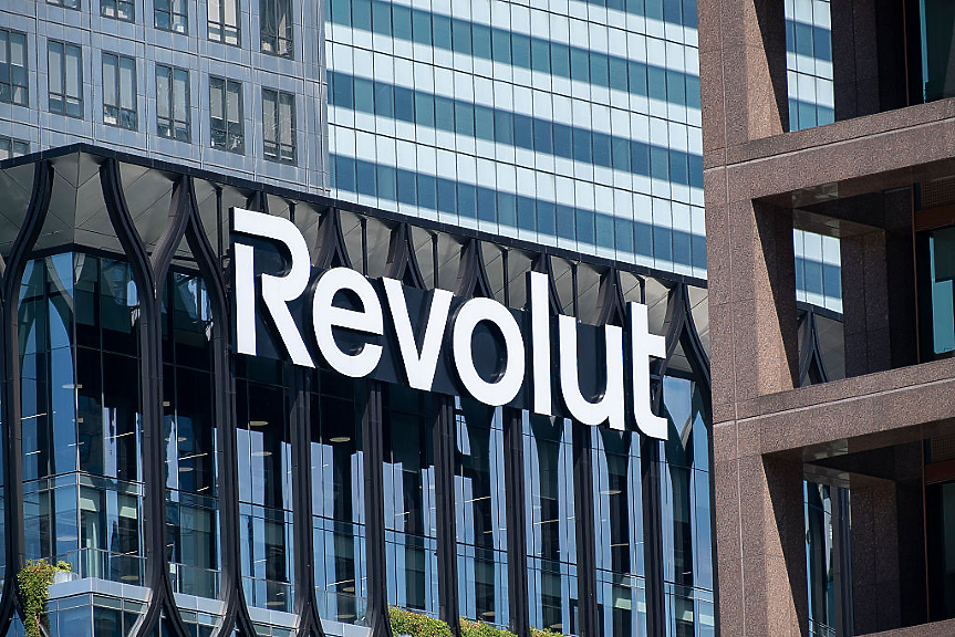 Revolut получи условно одобрение за банкова дейност в САЩ