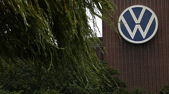 От автомобили към оръжия: Завод на Volkswagen в Германия сменя предназначението си