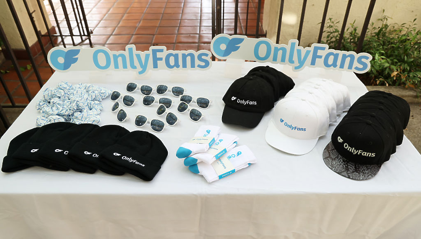 Собственикът на OnlyFans получил 700 млн. долара дивидент преди смъртта си