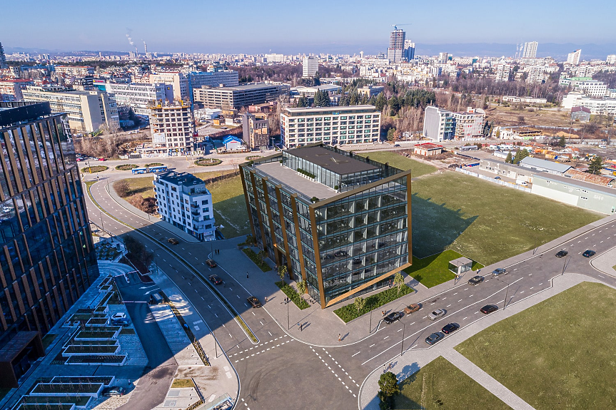 AYA Business Center ще събере компаниите от MFG под един покрив