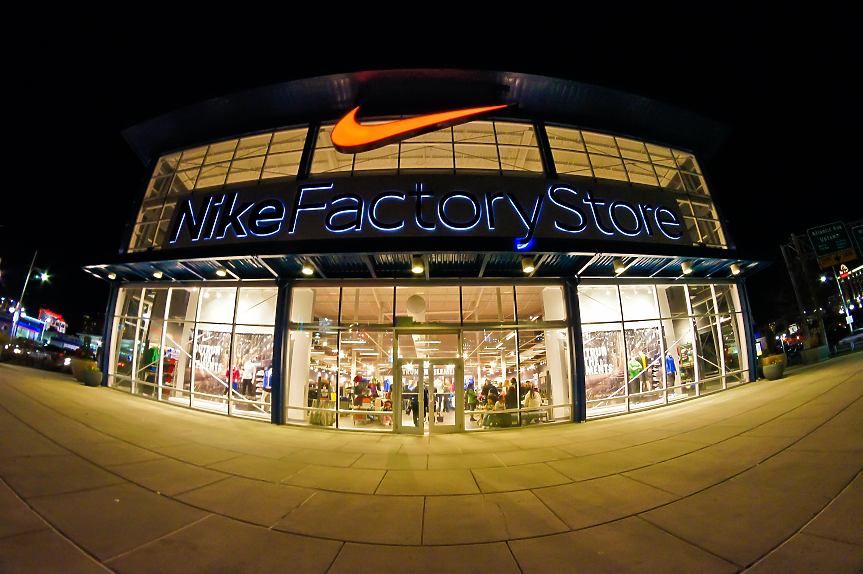 Nike губи звезди, клиенти и пазарен дял: Какво се случва с легендарната марка