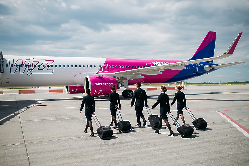Wizz Air свива операциите в Румъния: Спира 7 маршрута от Крайова и съкращава 172 служители