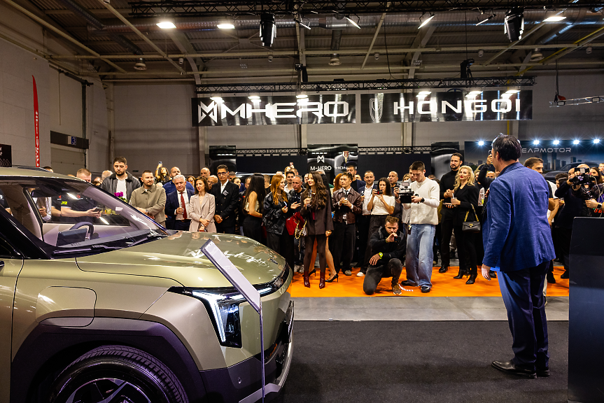 Dongfeng с премиера на два нови модела в София