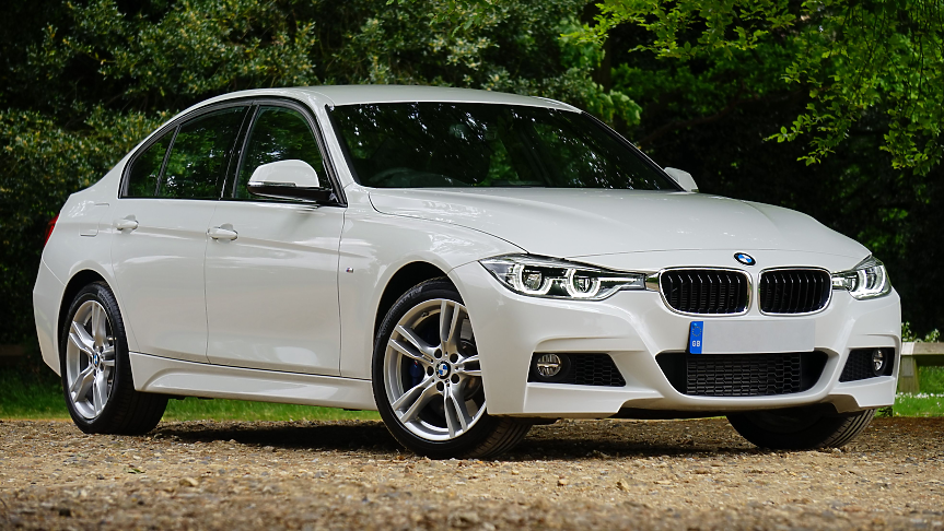 BMW предлага на служителите си 650 000 евро, за да напуснат доброволно. Интересът е огромен